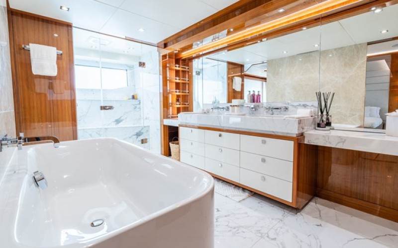 SUNSEEKER Sunseeker 131 ALADDIN
