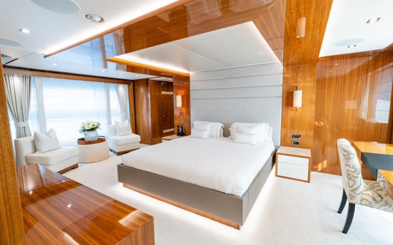 SUNSEEKER Sunseeker 131 ALADDIN