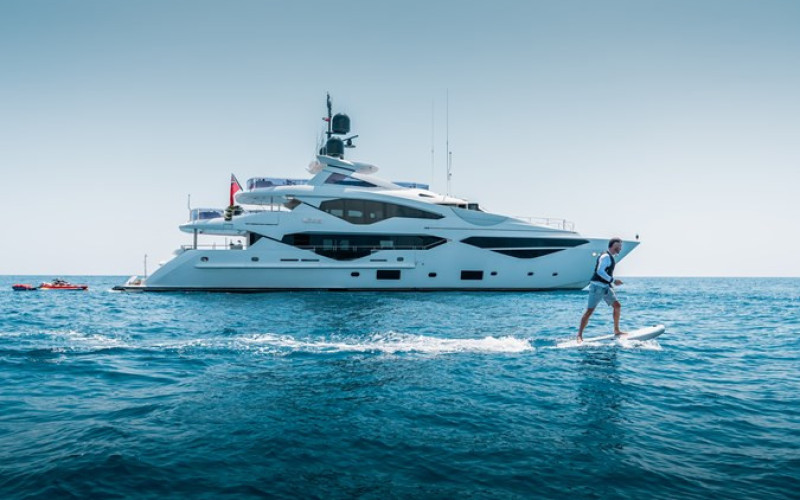 SUNSEEKER Sunseeker 131 NEXUS