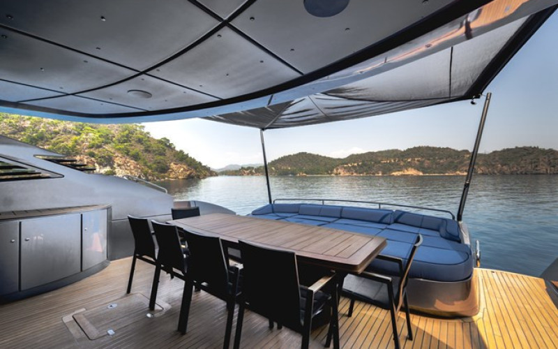 PERSHING 115 GINGER