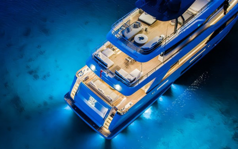 CUSTOM LINE Navetta 33 SK