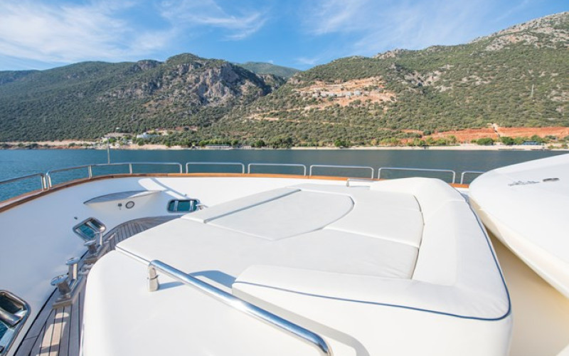 AZIMUT YACHTS 105 LA RUBIA