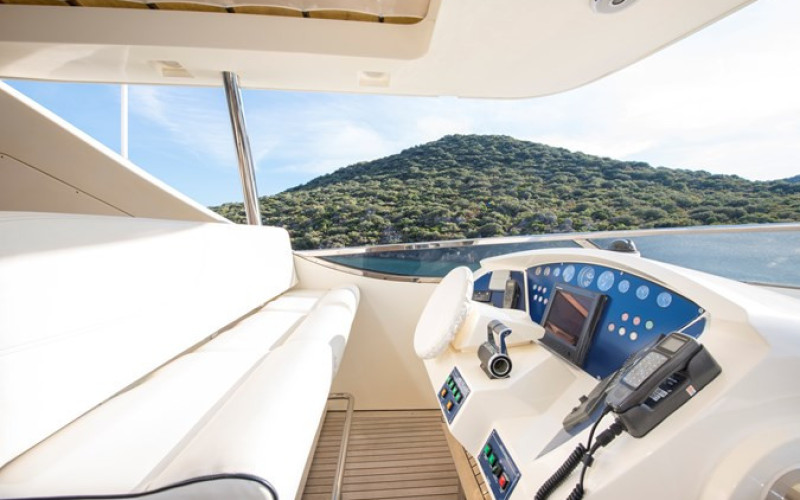AZIMUT YACHTS 105 LA RUBIA