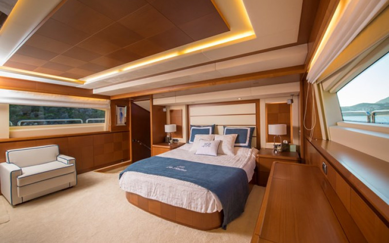 AZIMUT YACHTS 105 LA RUBIA