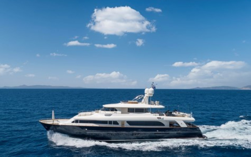 CUSTOM LINE NAVETTA 30 HAG