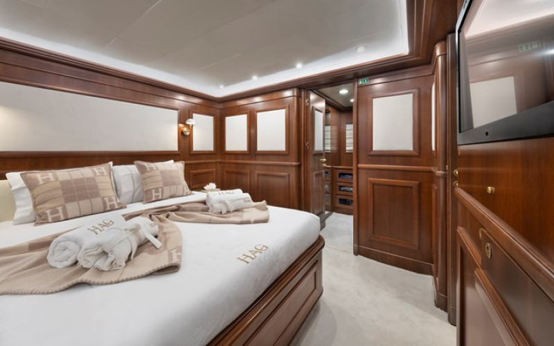 CUSTOM LINE NAVETTA 30 HAG