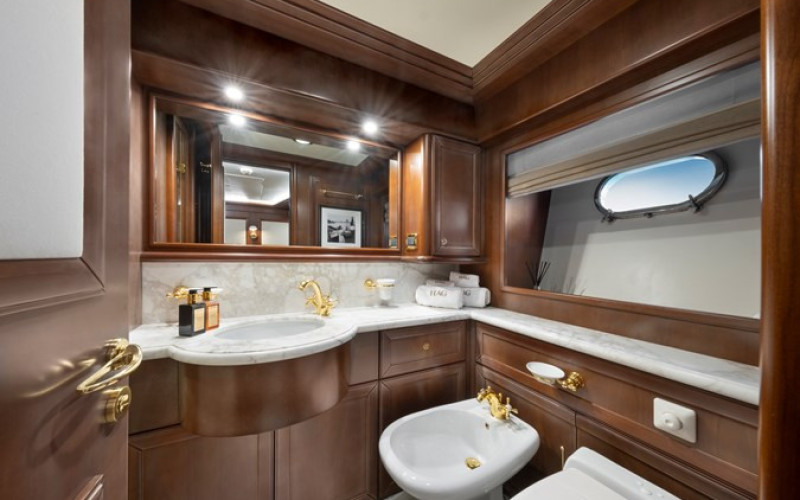 CUSTOM LINE NAVETTA 30 HAG