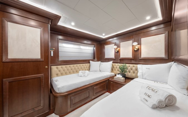 CUSTOM LINE NAVETTA 30 HAG