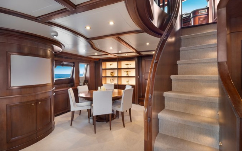 CUSTOM LINE NAVETTA 30 HAG