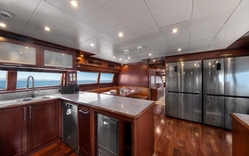 CUSTOM LINE NAVETTA 30 HAG