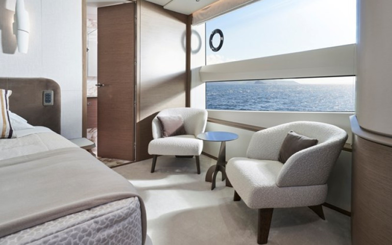 PRINCESS YACHTS X95 PRINCESS X95