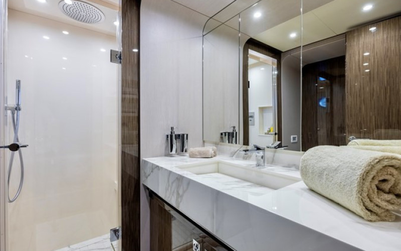 AZIMUT YACHTS 95 RPH ANASTASIA V