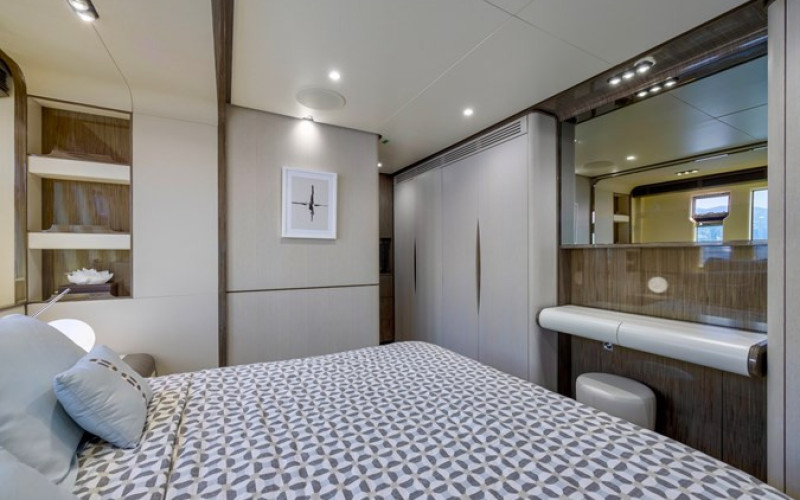 AZIMUT YACHTS 95 RPH ANASTASIA V