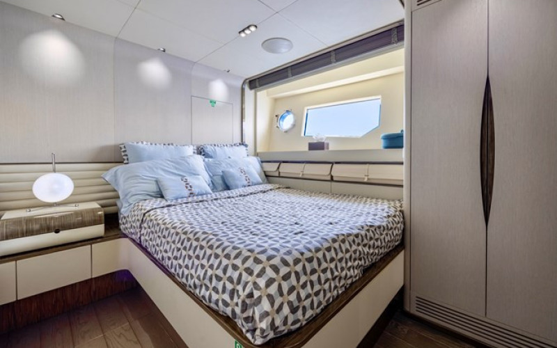 AZIMUT YACHTS 95 RPH ANASTASIA V