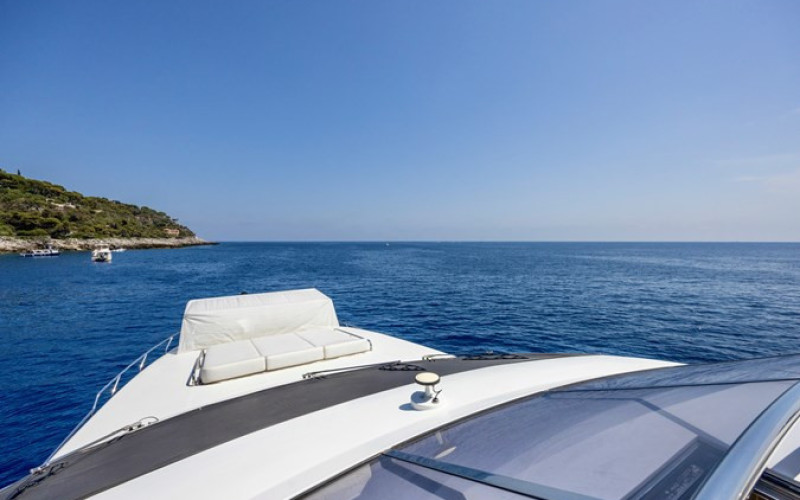 AZIMUT YACHTS 95 RPH ANASTASIA V