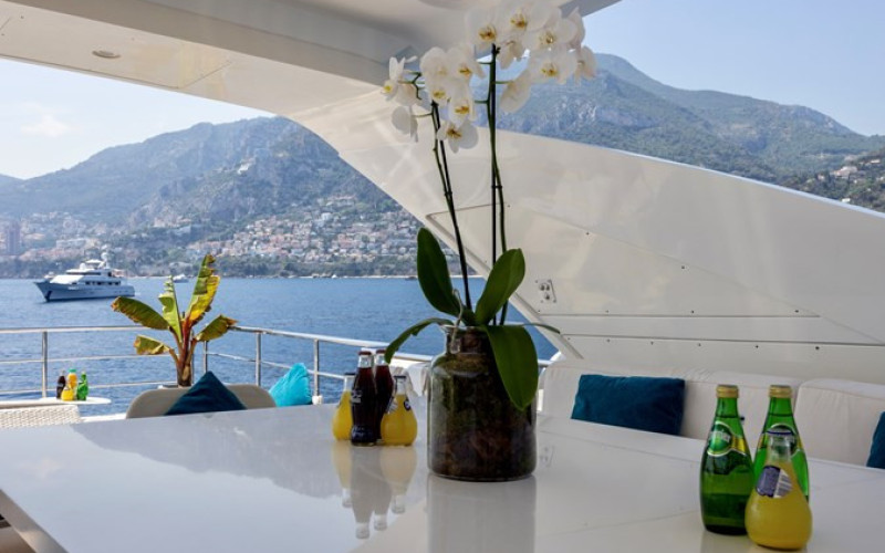 AZIMUT YACHTS 95 RPH ANASTASIA V
