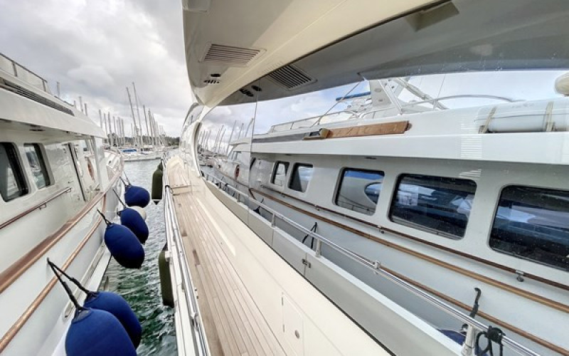 AZIMUT YACHTS 85F LA FENICE