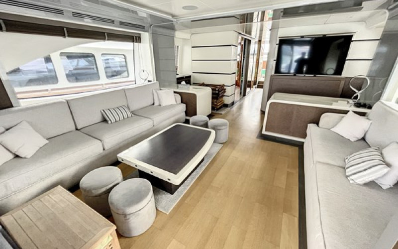 AZIMUT YACHTS 85F LA FENICE