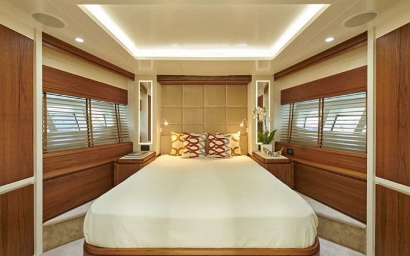 AZIMUT YACHTS 85F LA FENICE
