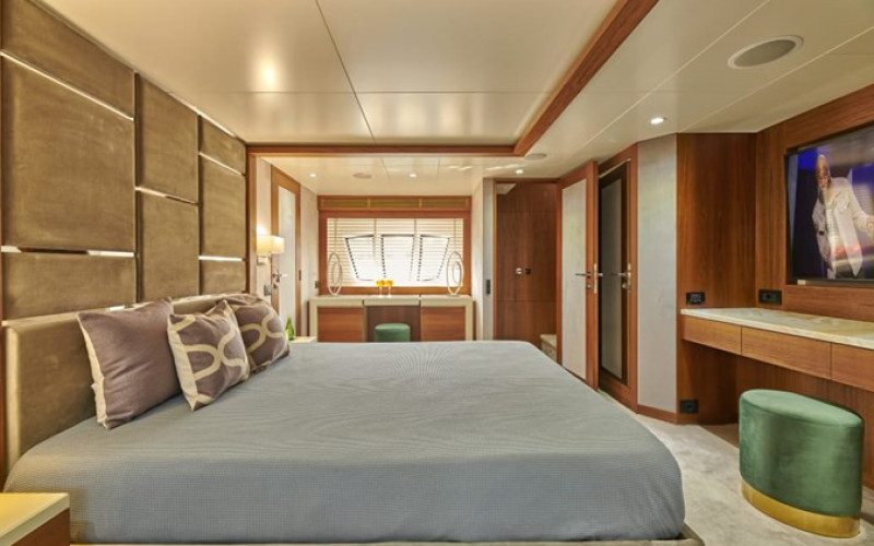 AZIMUT YACHTS 85F LA FENICE