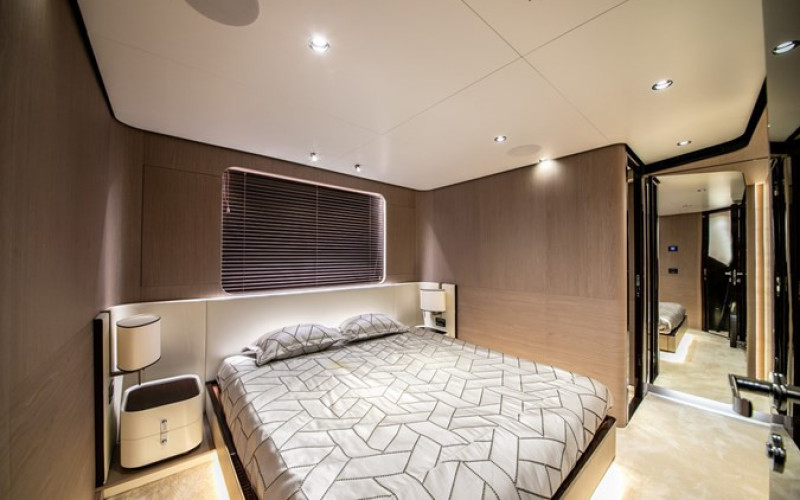 AZIMUT YACHTS NIRVANA BY THE SEA
