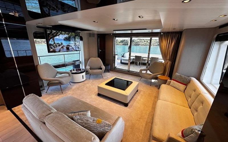 AZIMUT YACHTS GRANDE 27 ALEX10
