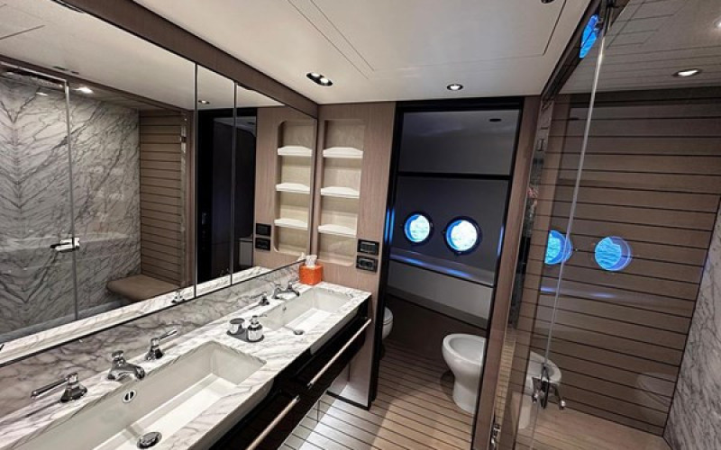AZIMUT YACHTS GRANDE 27 ALEX10