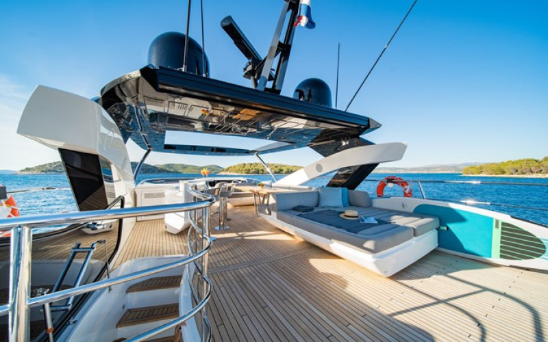 SUNSEEKER BLACK MAMBA