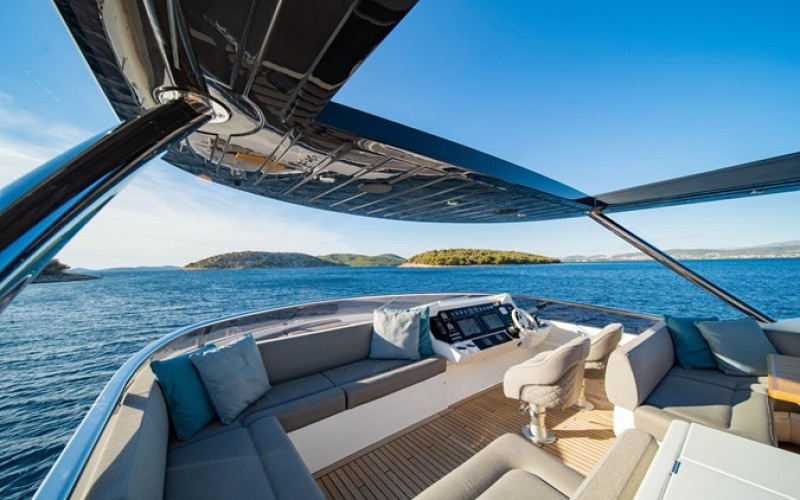 SUNSEEKER BLACK MAMBA