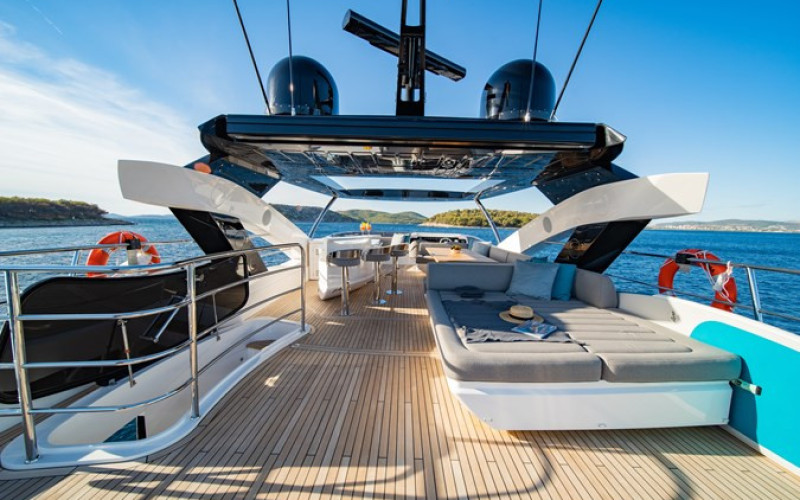 SUNSEEKER BLACK MAMBA