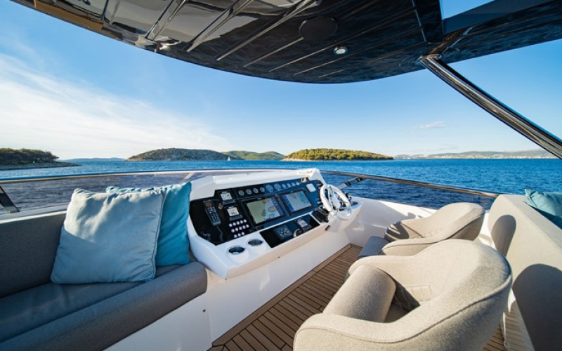 SUNSEEKER BLACK MAMBA
