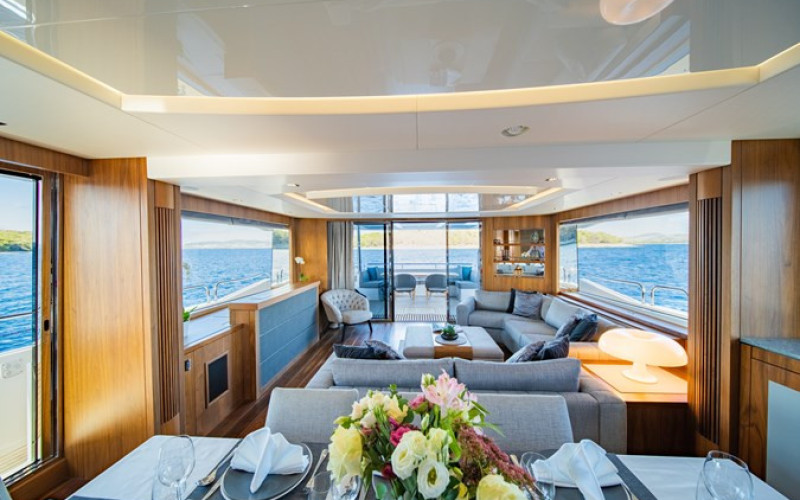 SUNSEEKER BLACK MAMBA