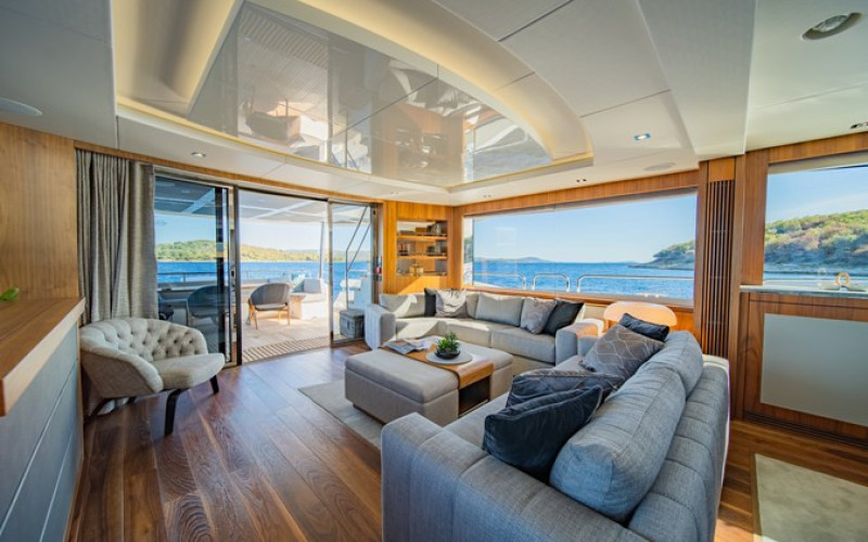 SUNSEEKER BLACK MAMBA