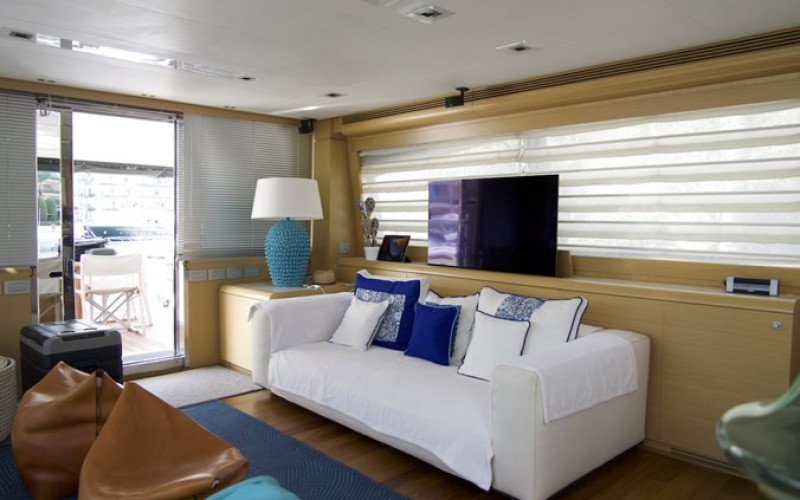 FERRETTI YACHTS 800 ANTONINA