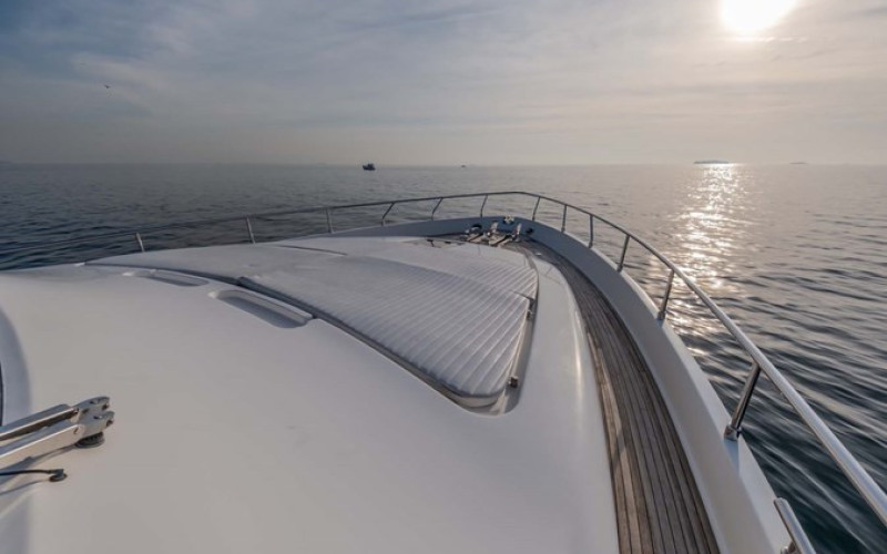 FERRETTI YACHTS 780 STELLINA