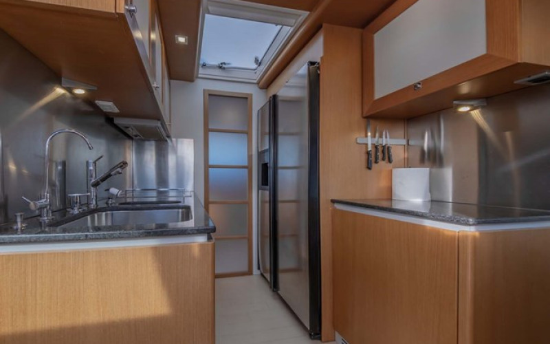 FERRETTI YACHTS 780 STELLINA