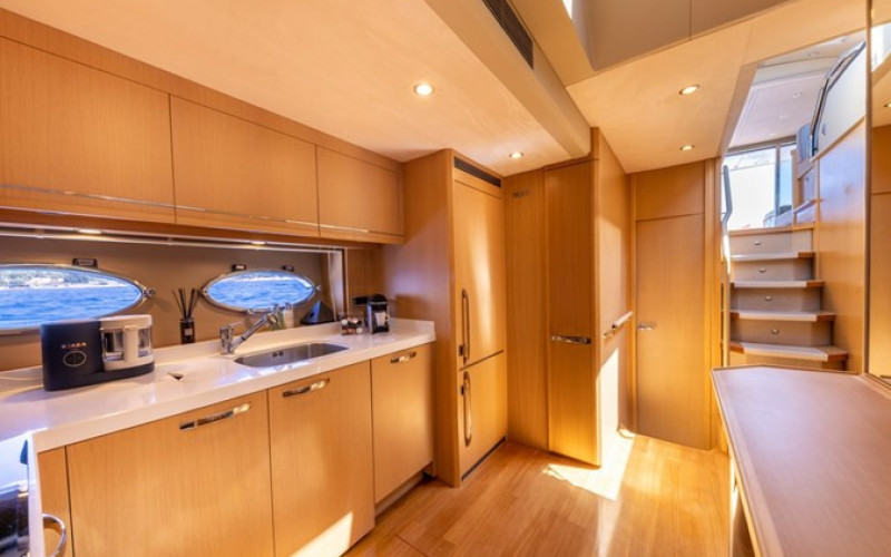 PRINCESS YACHTS PRINCESS V70