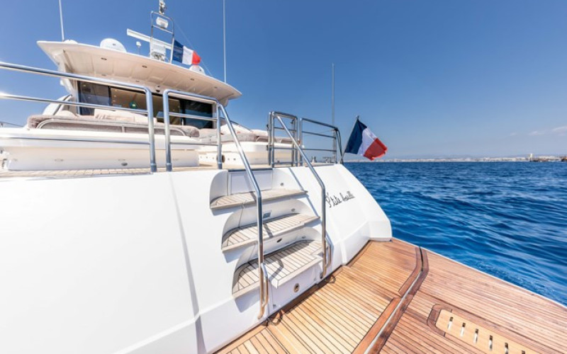 PRINCESS YACHTS PRINCESS V70 P'TITE BOUILLE