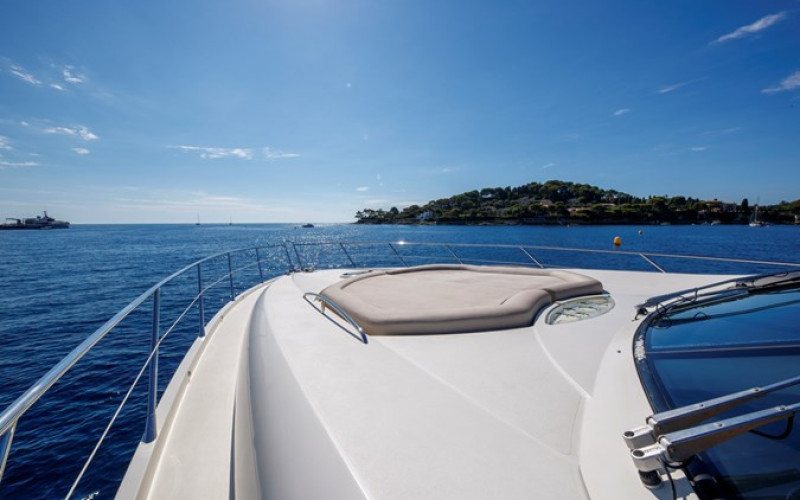 SUNSEEKER Predator 72 sport NUTS