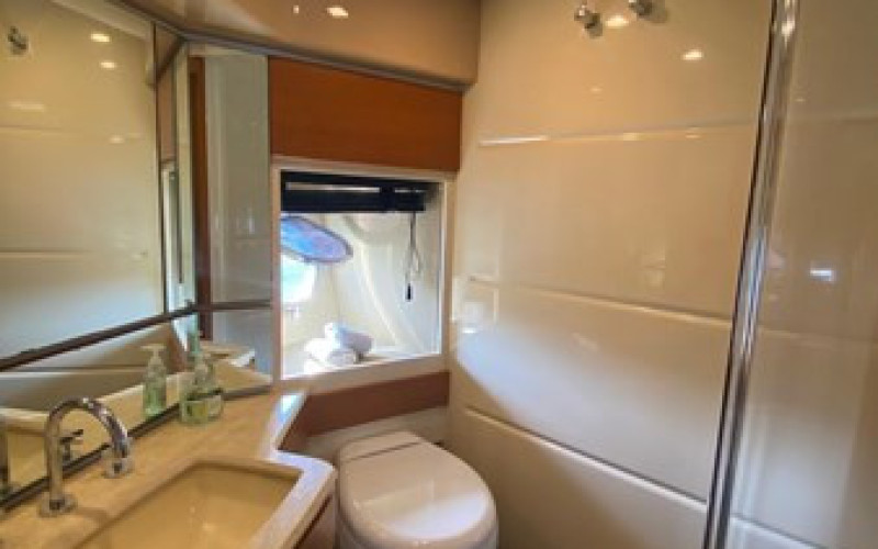 AZIMUT YACHTS 70 DREN