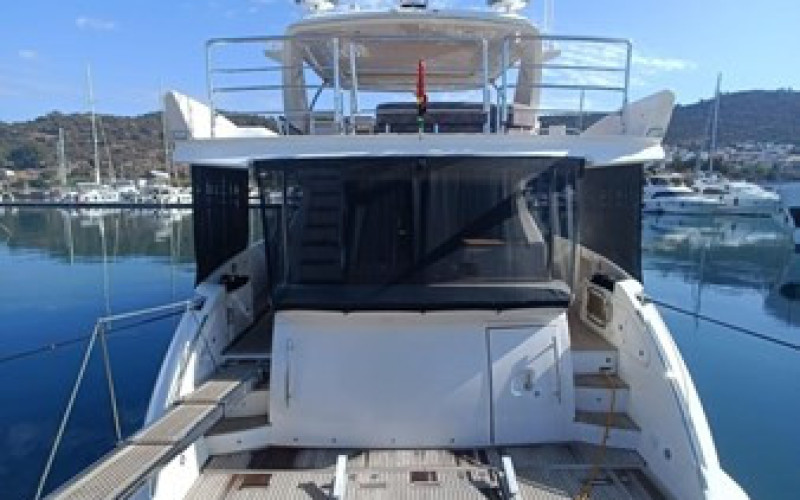AZIMUT YACHTS 70 DREN