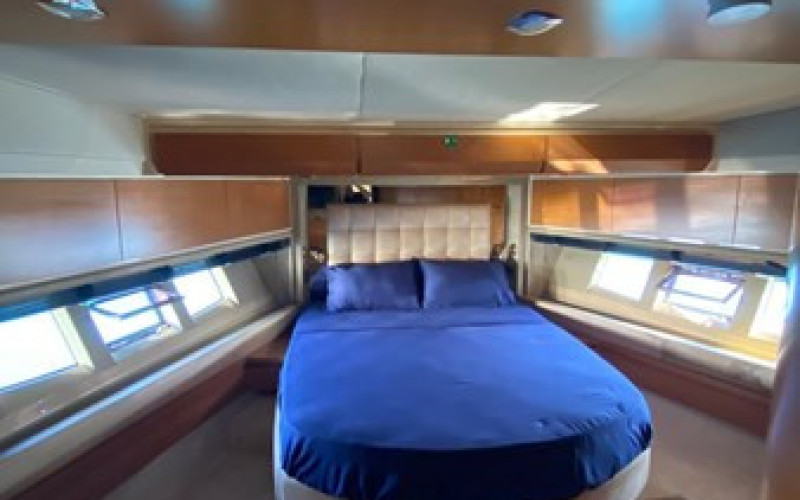 AZIMUT YACHTS 70 DREN