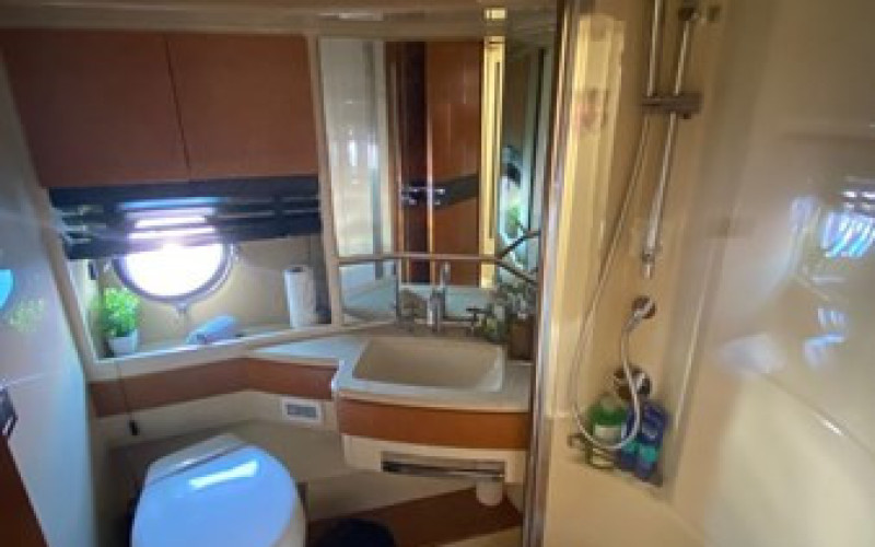 AZIMUT YACHTS 70 DREN
