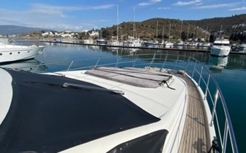 AZIMUT YACHTS 70 DREN