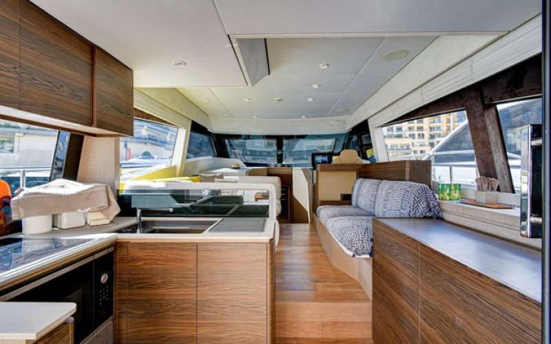 FERRETTI YACHTS Ferretti 500 SOLO