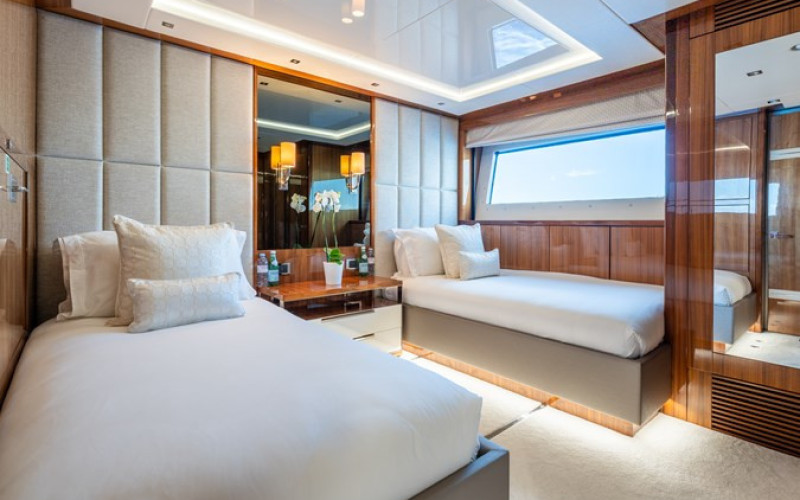 SUNSEEKER Sunseeker 131 ALADDIN