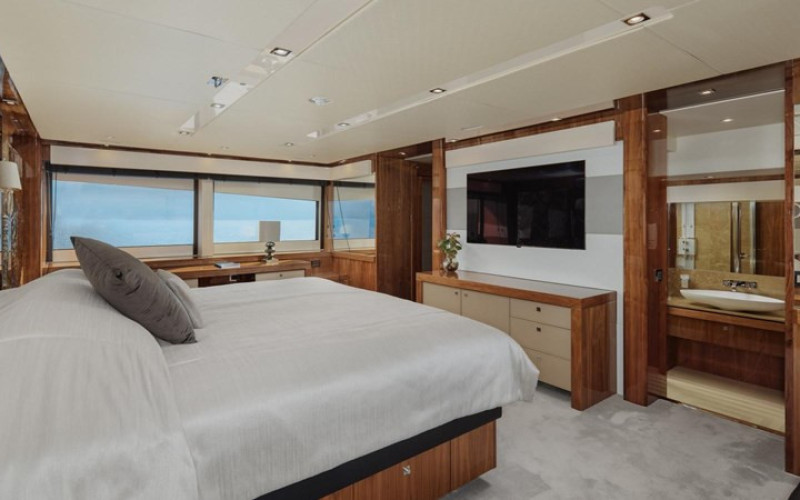 SUNSEEKER WICKED PLAY