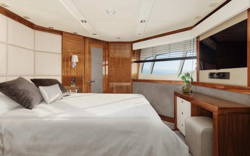 SUNSEEKER WICKED PLAY