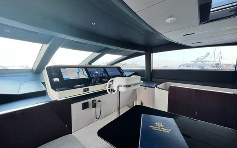 AZIMUT YACHTS Azimut Grande 35M LOVE T