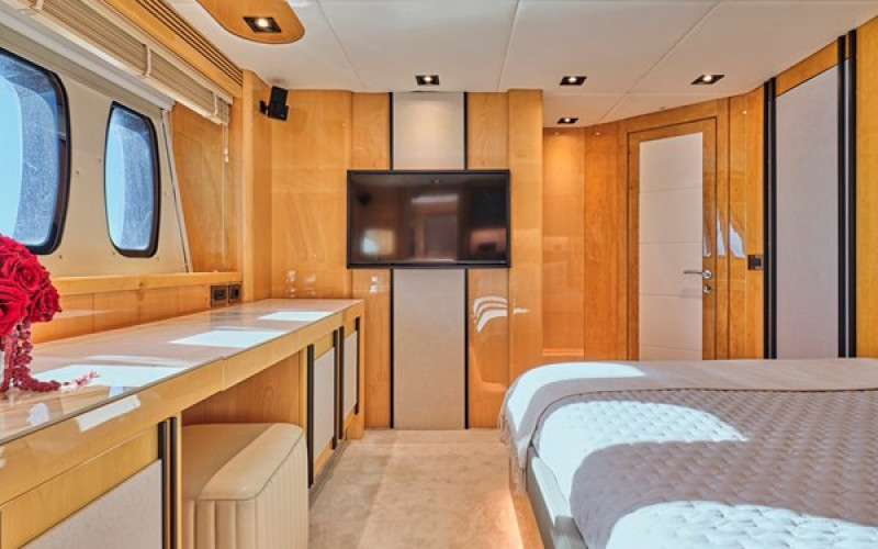 SUNSEEKER 34 m Yacht BLADE I